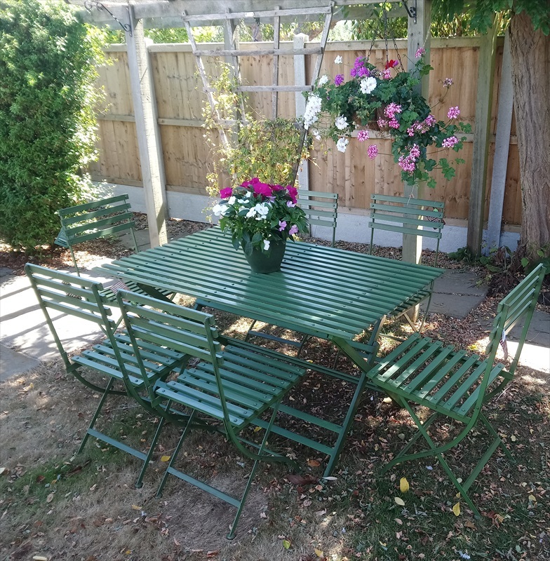 6 Seat Wimbledon Metal Furniture Set, Metal Garden Dining Table And Chairs