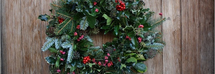 Wreaths, Garlands & Swags