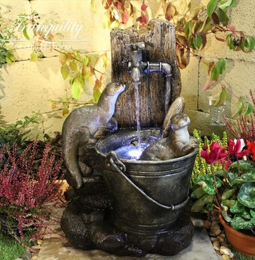 Playing Otter Animal Solar Power Water Feature