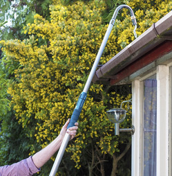 Flopro Telescopic Gutter Cleaner - 104cm to 174cm