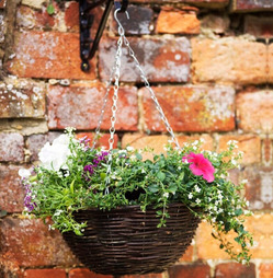 Wicker Ratten Hanging Basket - Different Size Options 