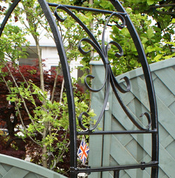 Buckingham Garden Wall Rose Arch - Poppy Forge - 25mm Solid Bar Construction