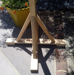 Supreme Bird Table - Wooden Bird Table and Stand