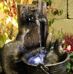 Playing Otter Animal Solar Power Water Feature